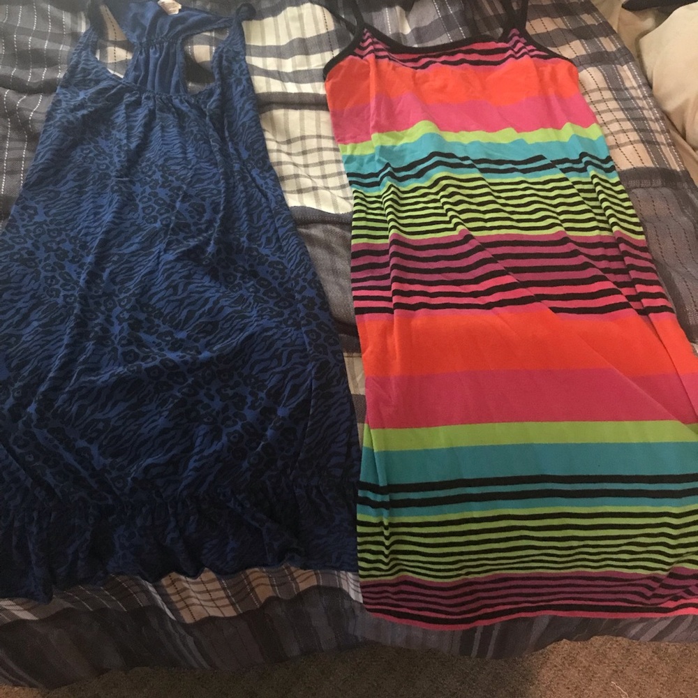 Clothes - Picture 3 of 8